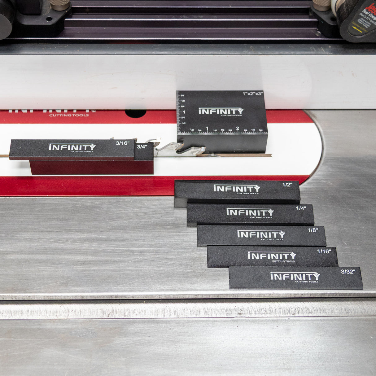 Using Infinity Tools setup blocks to set the rip fence distance on a table saw