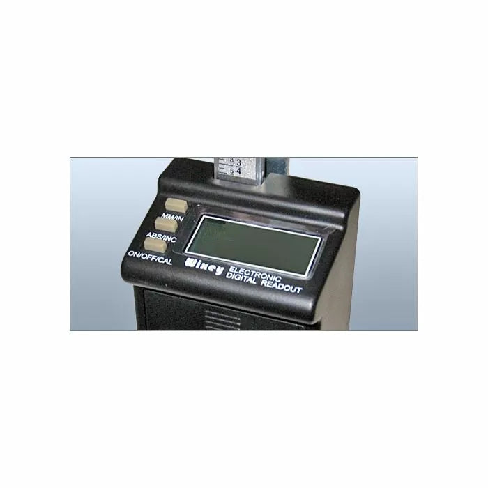 Electronic digital readout gauge for precise woodworking measurements