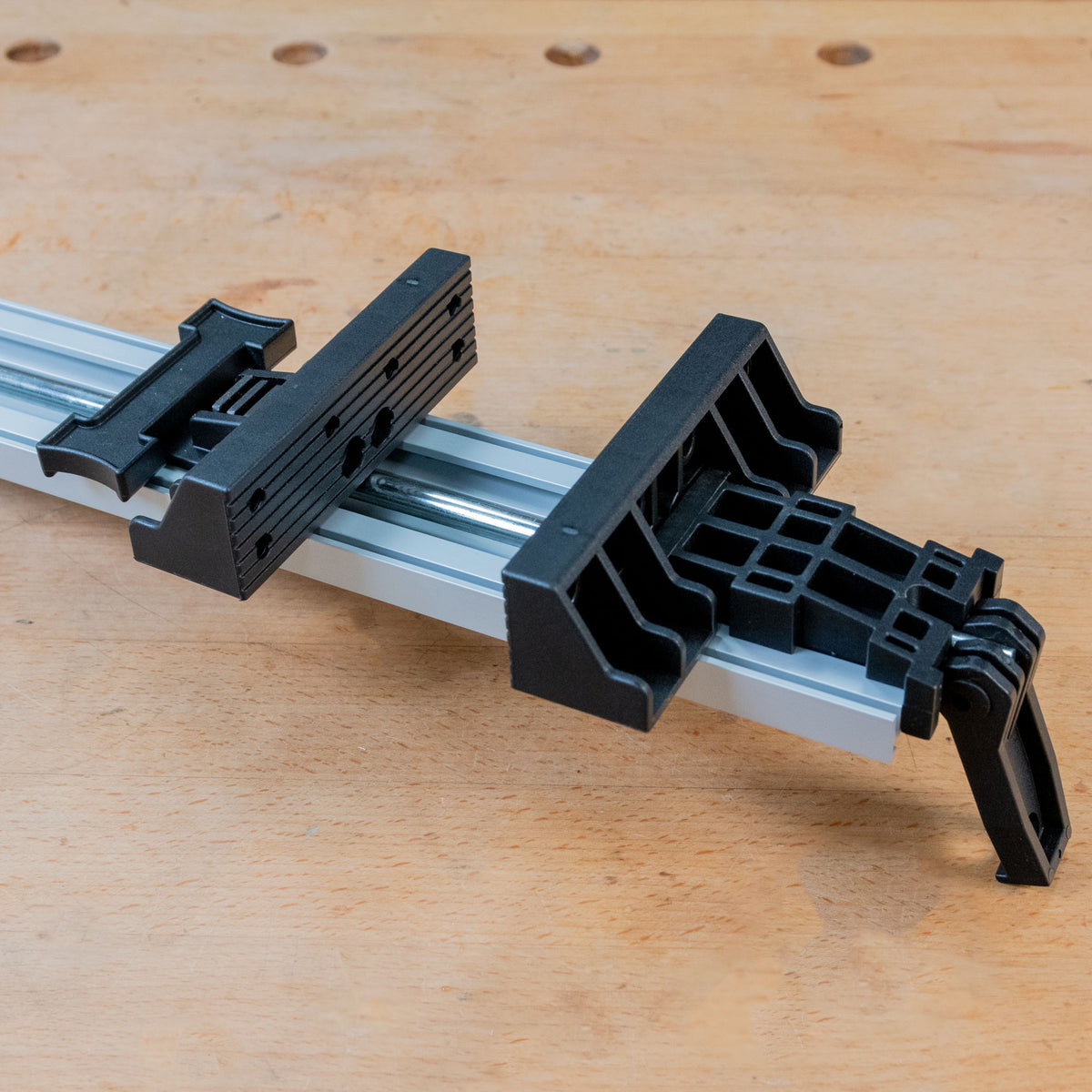 Pro-Grip Wide Jaw Attachment on Pro-Grip Straight Edge Clamp
