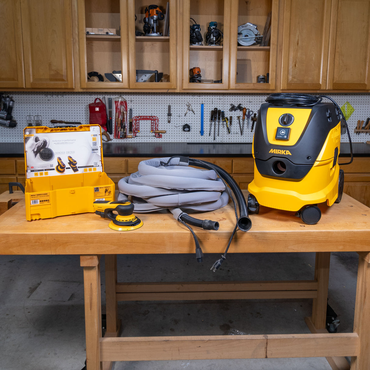 Mirka Deros Dust-Free Sanding System
